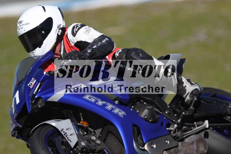 /Archiv-2023/02 31.01.-03.02.2023 Moto Center Thun Jerez/Gruppe blau-blue/71